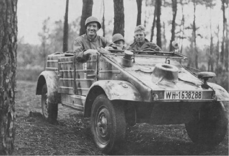 WWII Kubelwagen with soilders